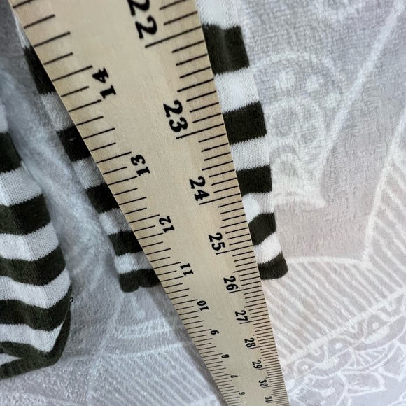 MICHAEL KHORS OLIVE GREEN WHITE STRIPE S SMALL EUC TOP SHIRT LONG - Picture 6 of 15